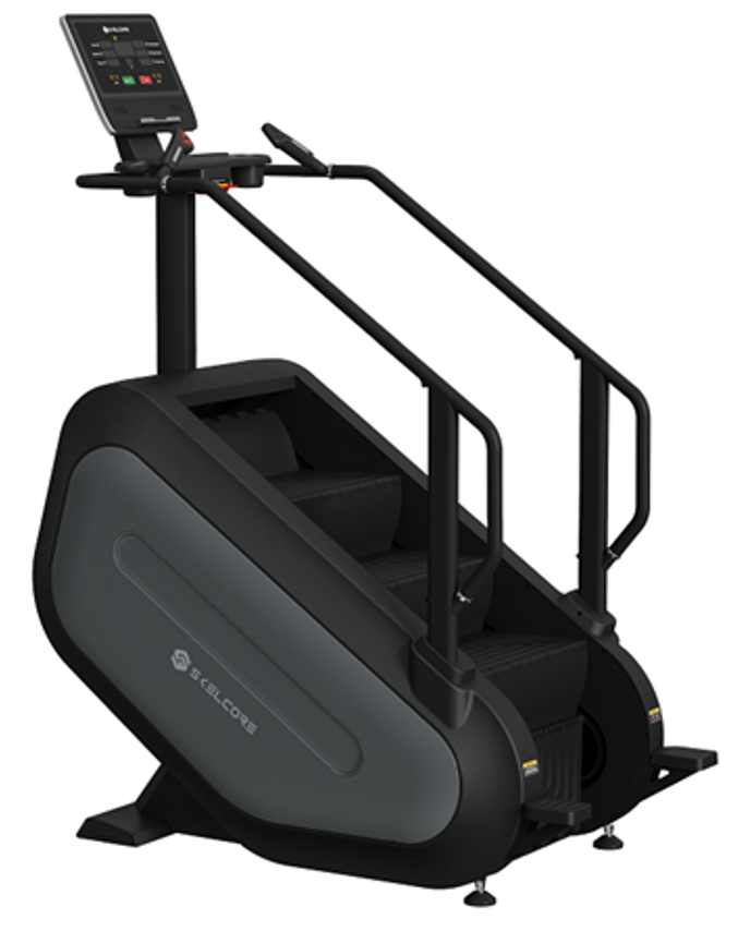 SKELCORE ELITE SERIES STAIR CLIMBER-220V